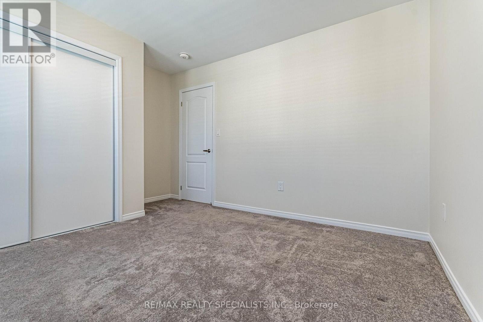 25 CLOY DRIVE - 39