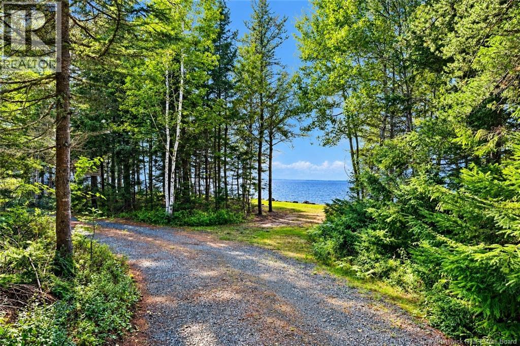 38 Front Road - 39