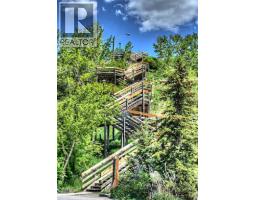 2121 Bowness Road NW - photo 16