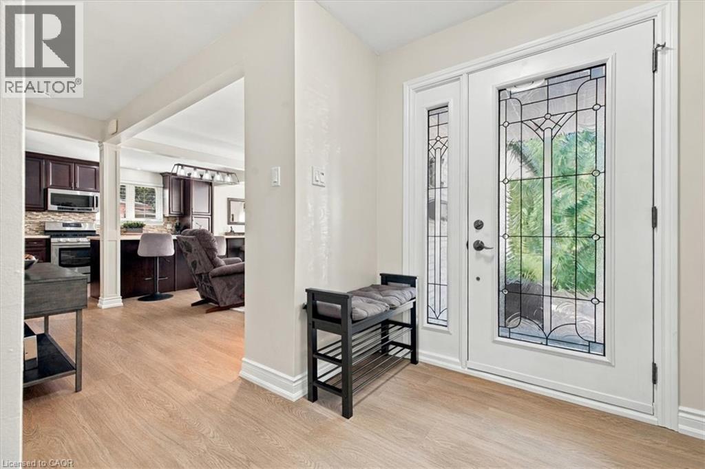 Photo of 2408 HEREFORD Crescent