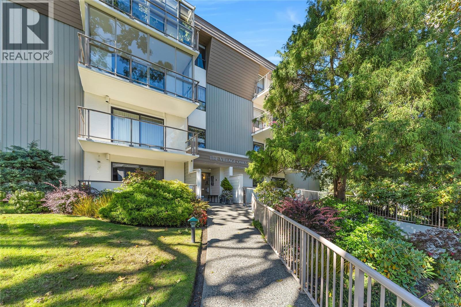 407 2125 Oak Bay Avenue, Oak Bay