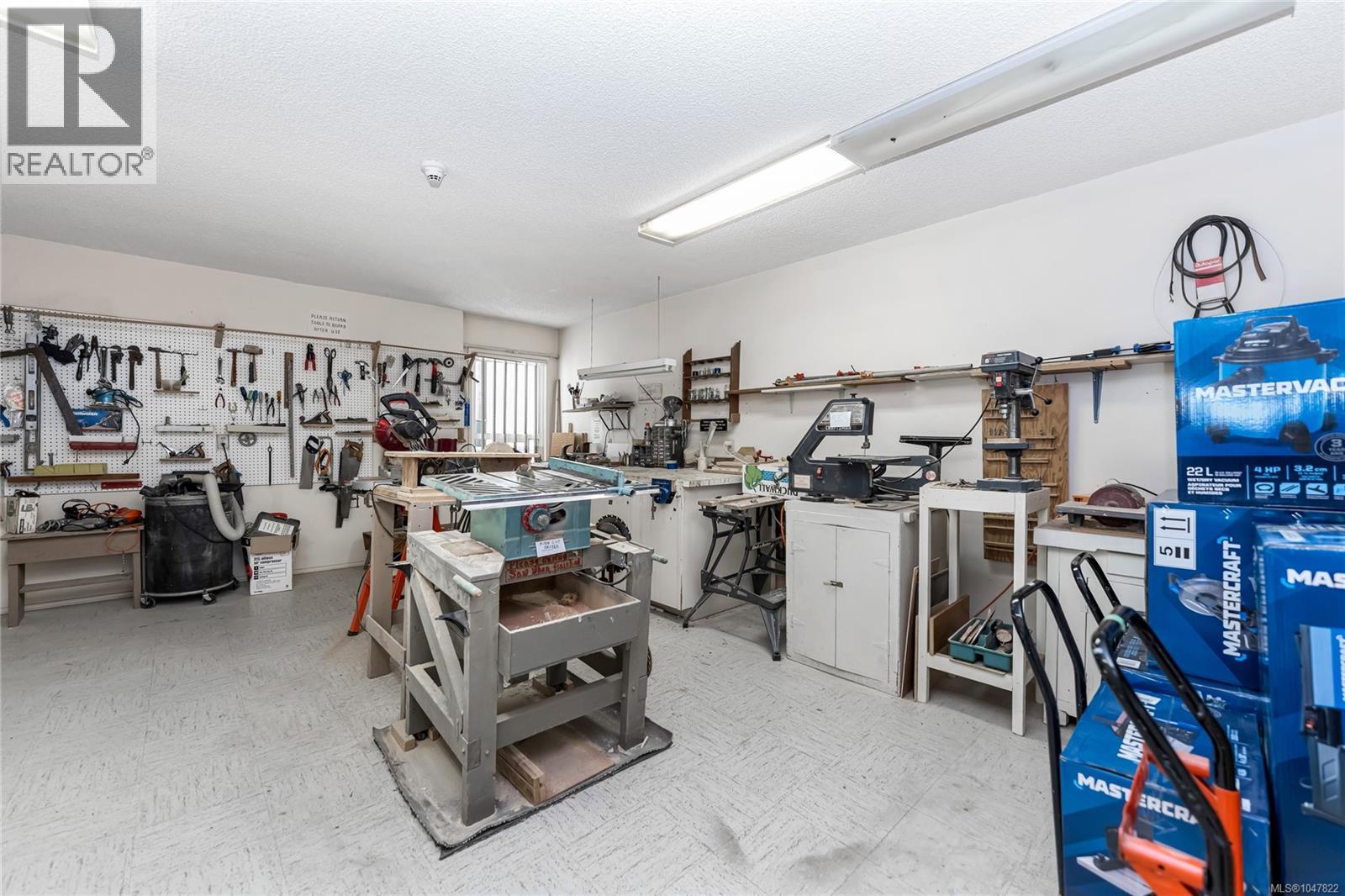 407 2125 Oak Bay Avenue, Oak Bay