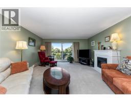 407 2125 Oak Bay Ave, Oak Bay, BC V8R1E8 Photo 11
