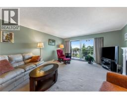 Entrance - 407 2125 Oak Bay Ave, Oak Bay, BC V8R1E8 Photo 8
