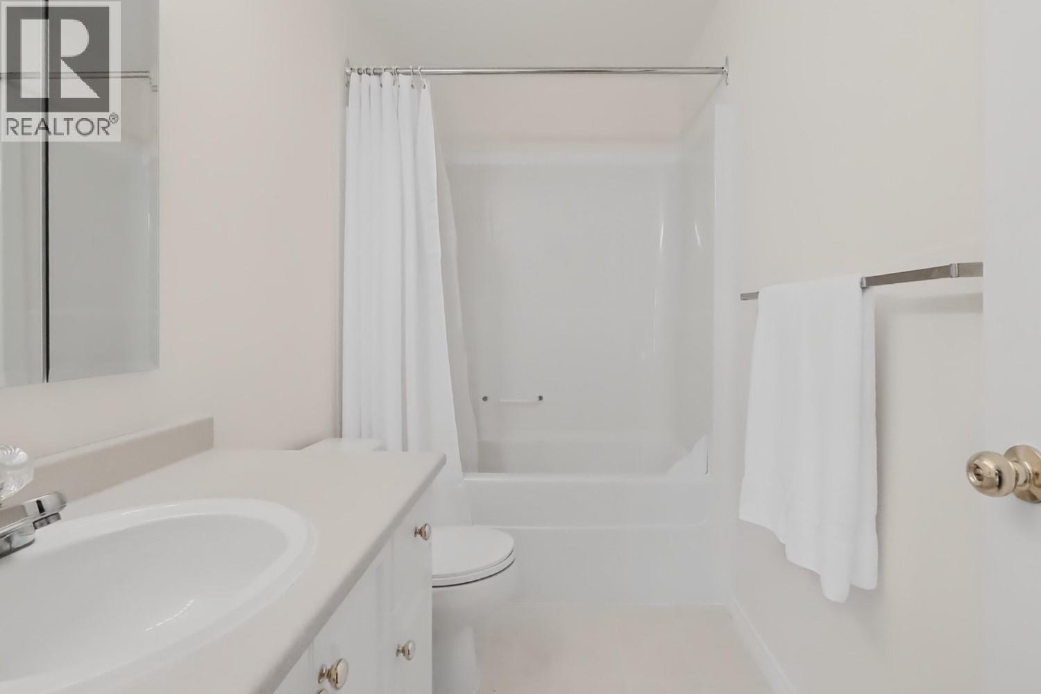 2265 ATKINSON Street Unit# 307, Penticton