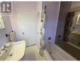 2 Tecumseh Rd, Elliot Lake, ON P5A1M1 Photo 18