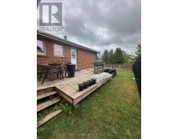 Den - 33374 Richmond Street, Lucan Biddulph, ON N0M2J0 Photo 10