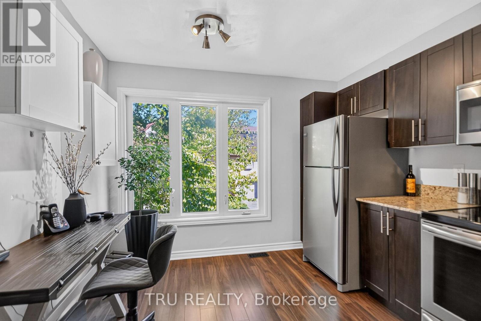 #90 50 LIGHTFOOT PLACE - 13