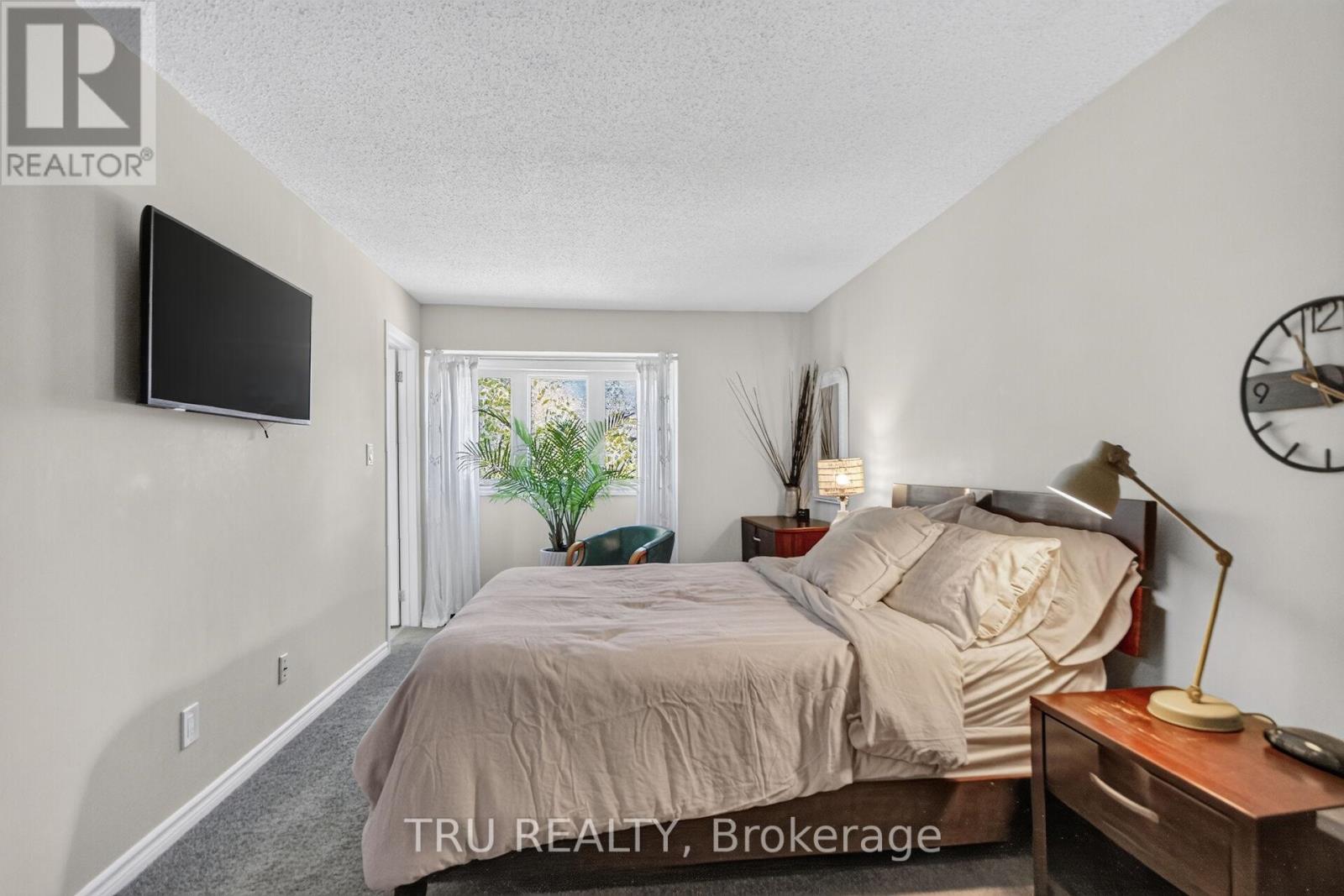 #90 50 LIGHTFOOT PLACE - Image 18