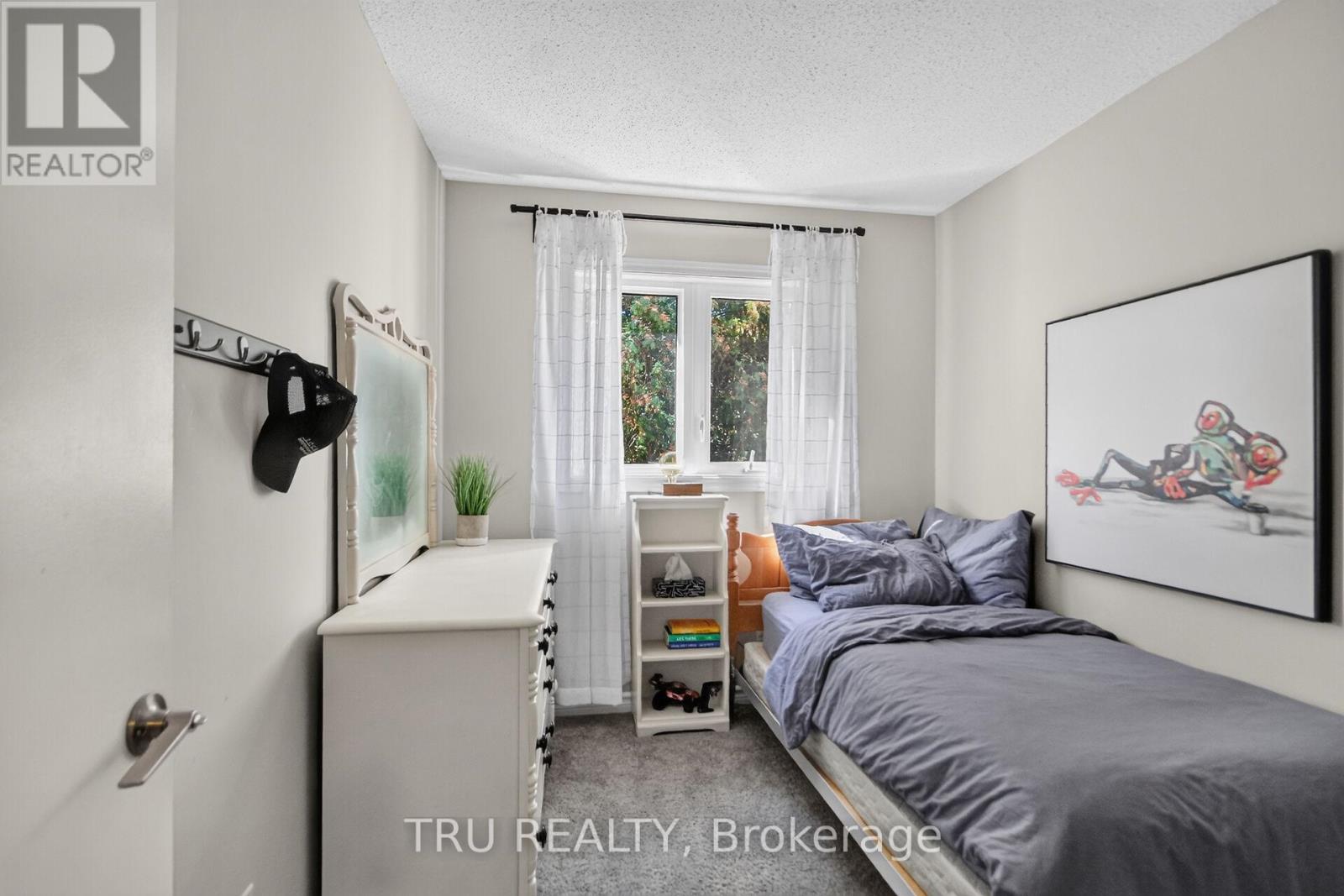 #90 50 LIGHTFOOT PLACE - 24