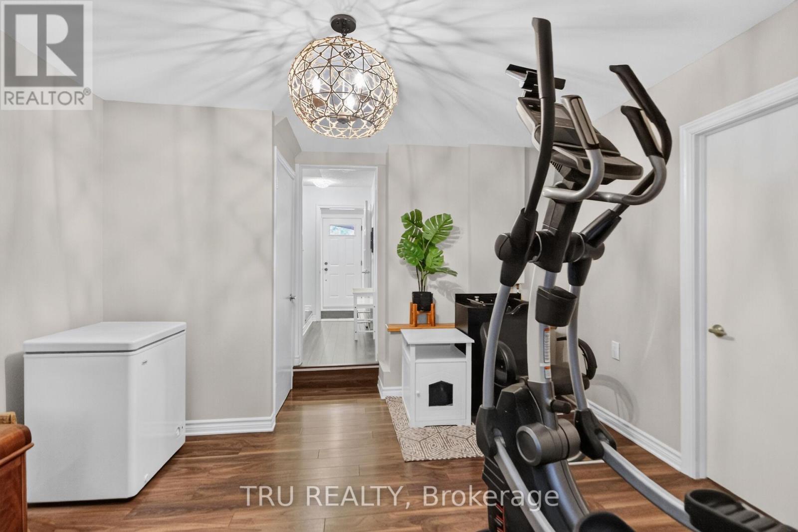 #90 50 LIGHTFOOT PLACE - 27