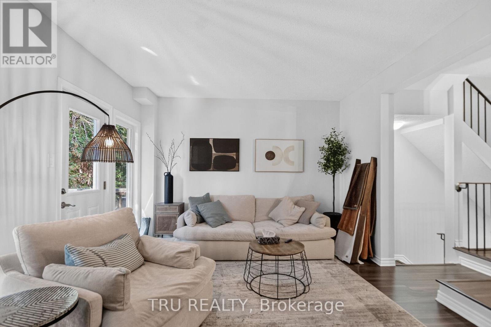 #90 50 LIGHTFOOT PLACE - 6