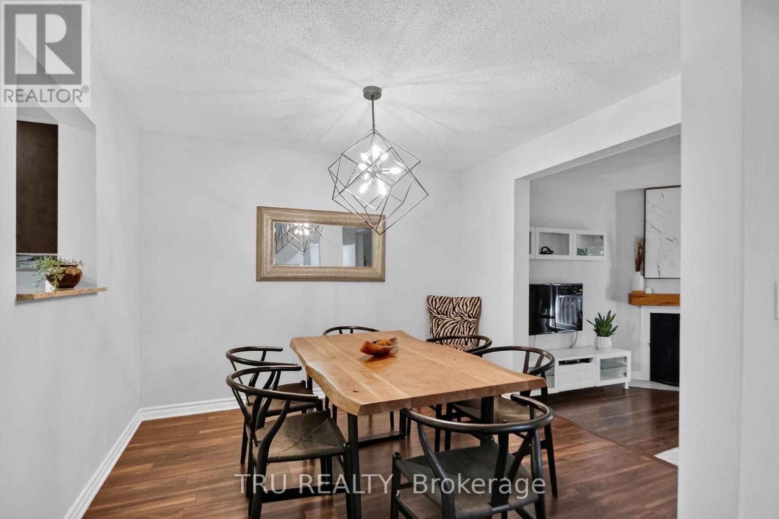 #90 50 LIGHTFOOT PLACE - 9