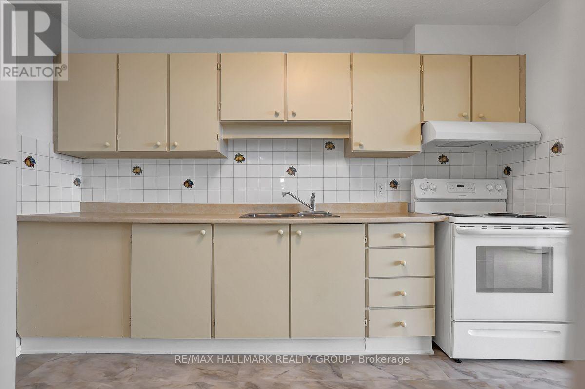 #1601 665 BATHGATE DRIVE - 21