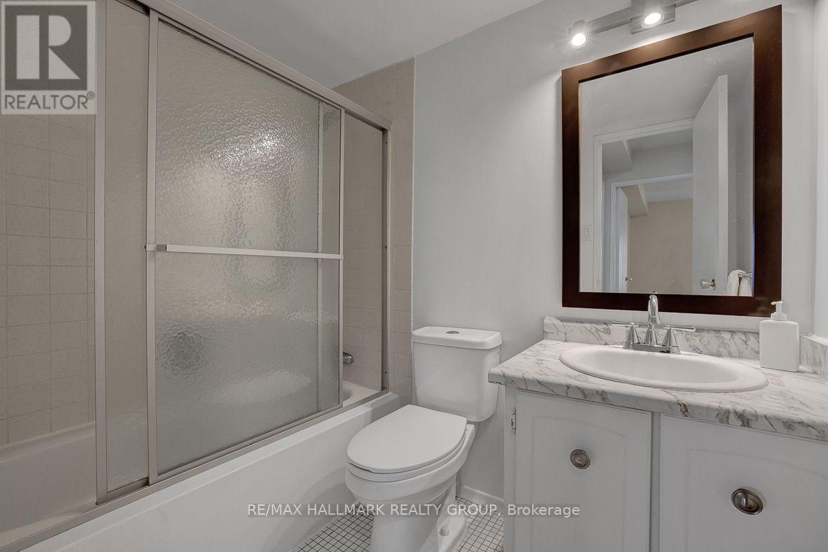 #1601 665 BATHGATE DRIVE - 24