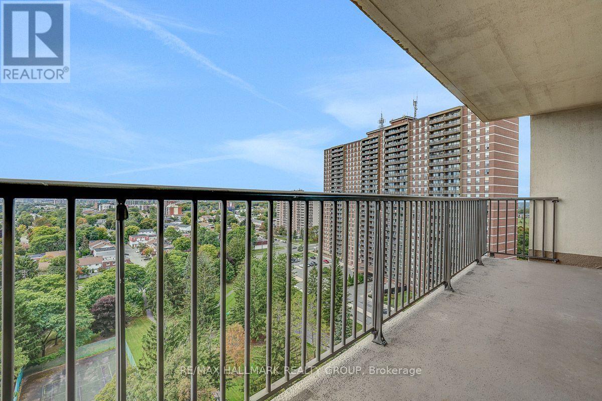#1601 665 BATHGATE DRIVE - 34