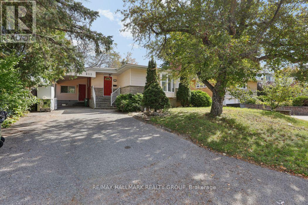 Picture perfect curb appeal.