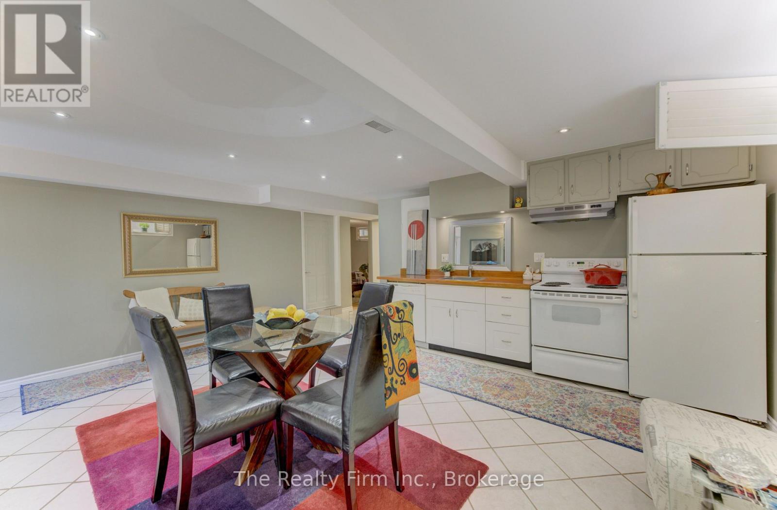 218 FORESTWOOD DRIVE - Image 27