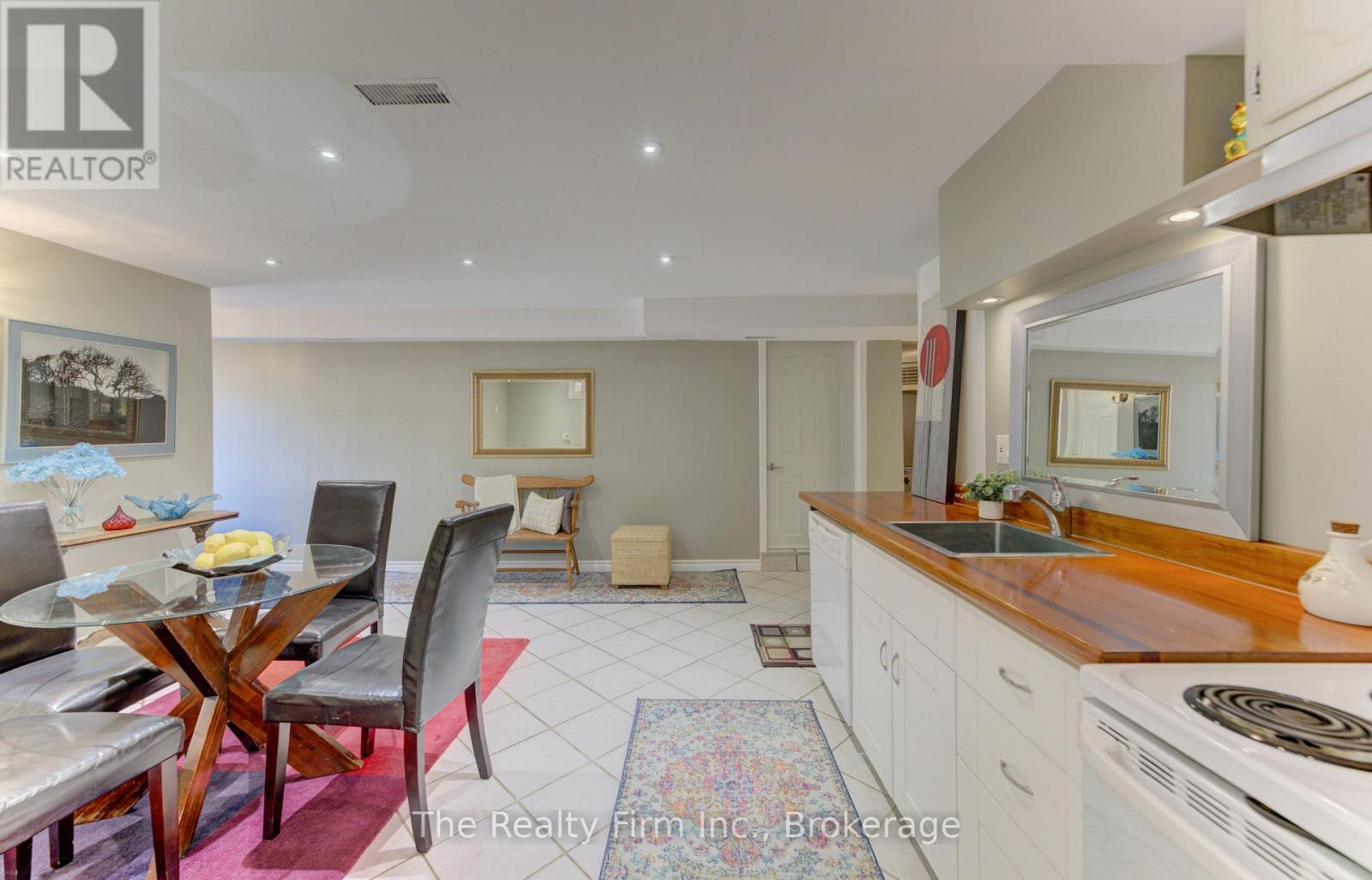 218 FORESTWOOD DRIVE - Image 29