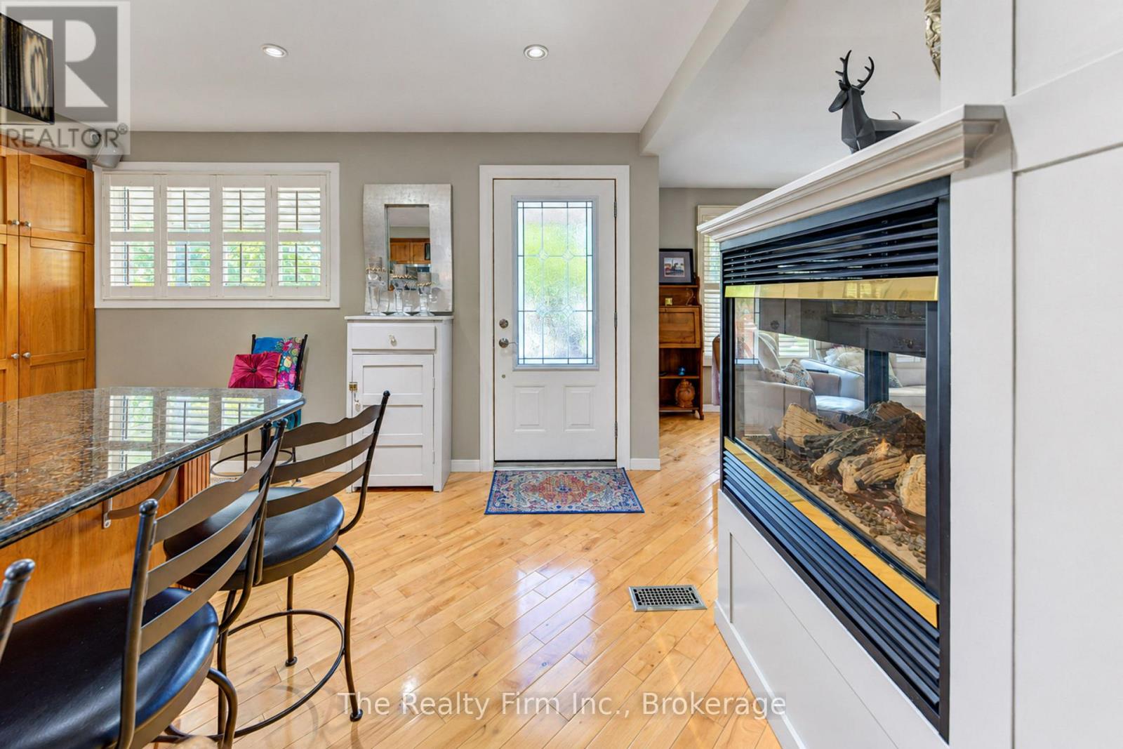 218 FORESTWOOD DRIVE - 3