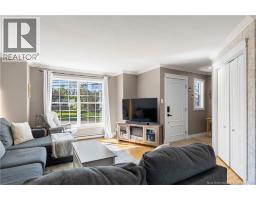11 Gagnon Drive, photo 2