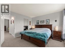 1741 Chesterfield Avenue, North Vancouver, BC V7M2N9 Photo 12