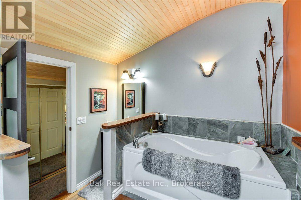 21 LUCERNE LAKE DRIVE - Image 35
