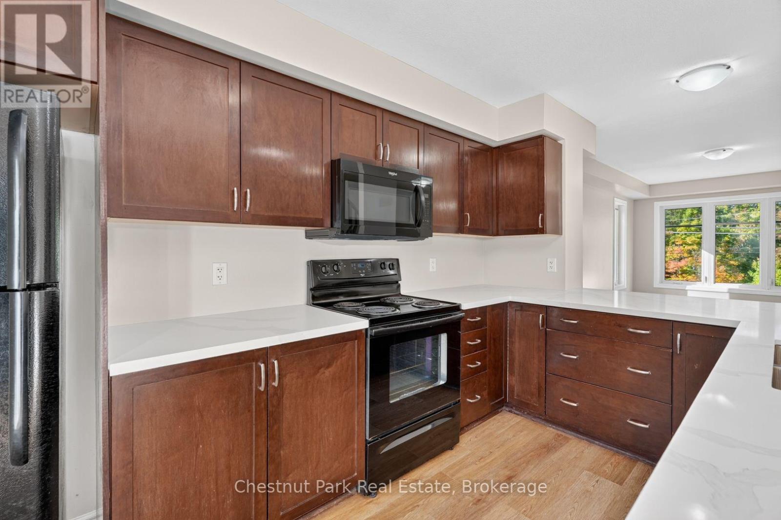 #1 37 SILVER STREET - 12