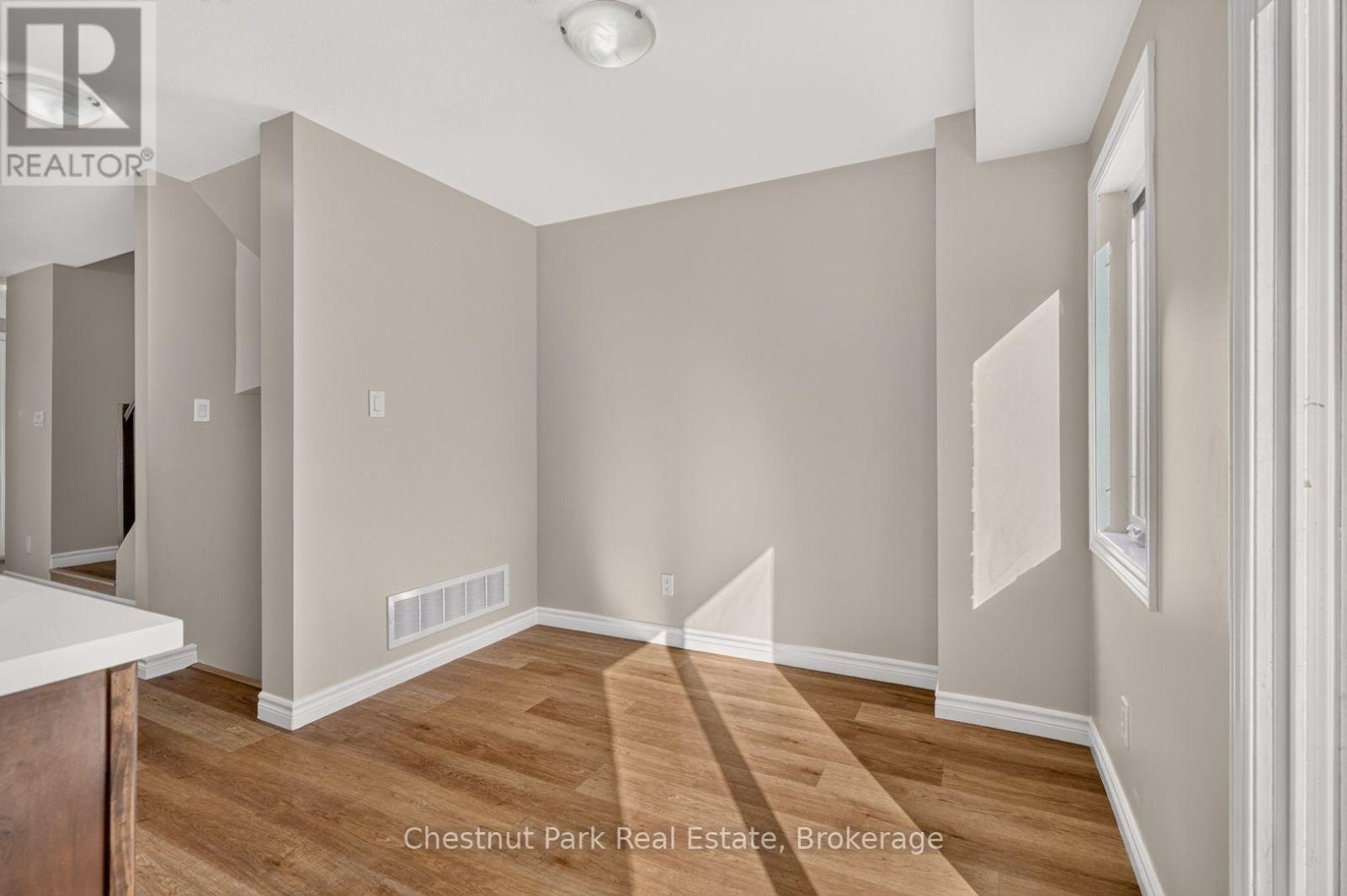 #1 37 SILVER STREET - 13