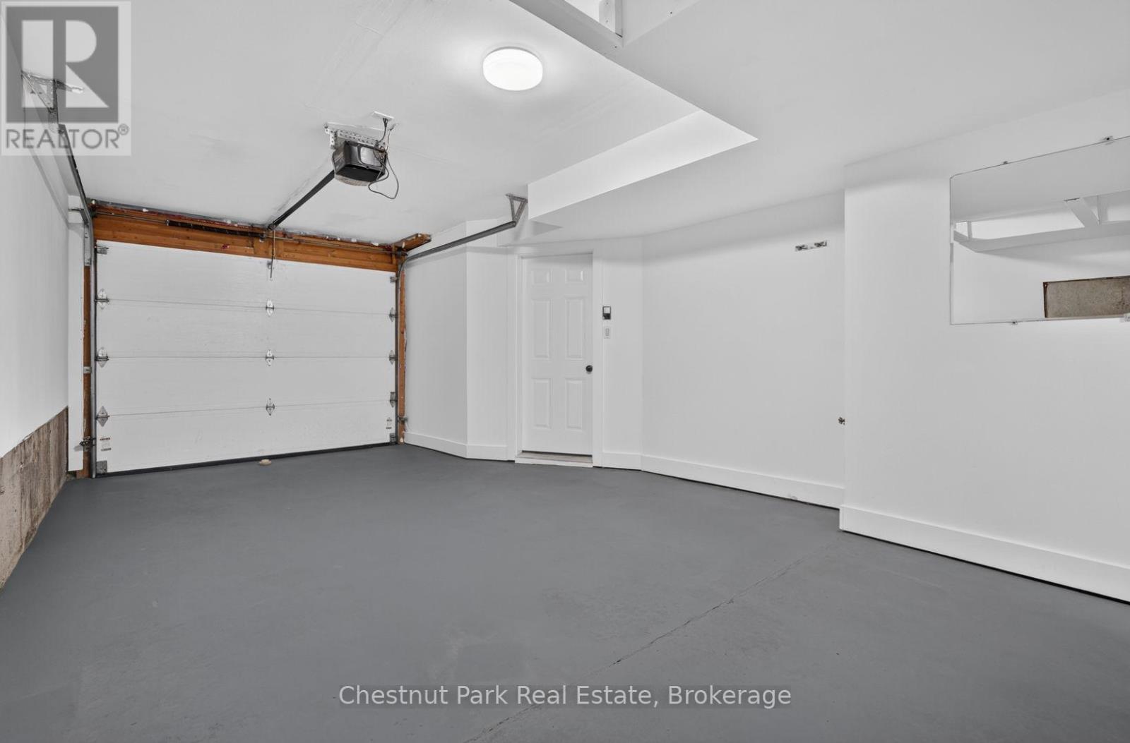 #1 37 SILVER STREET - Image 28