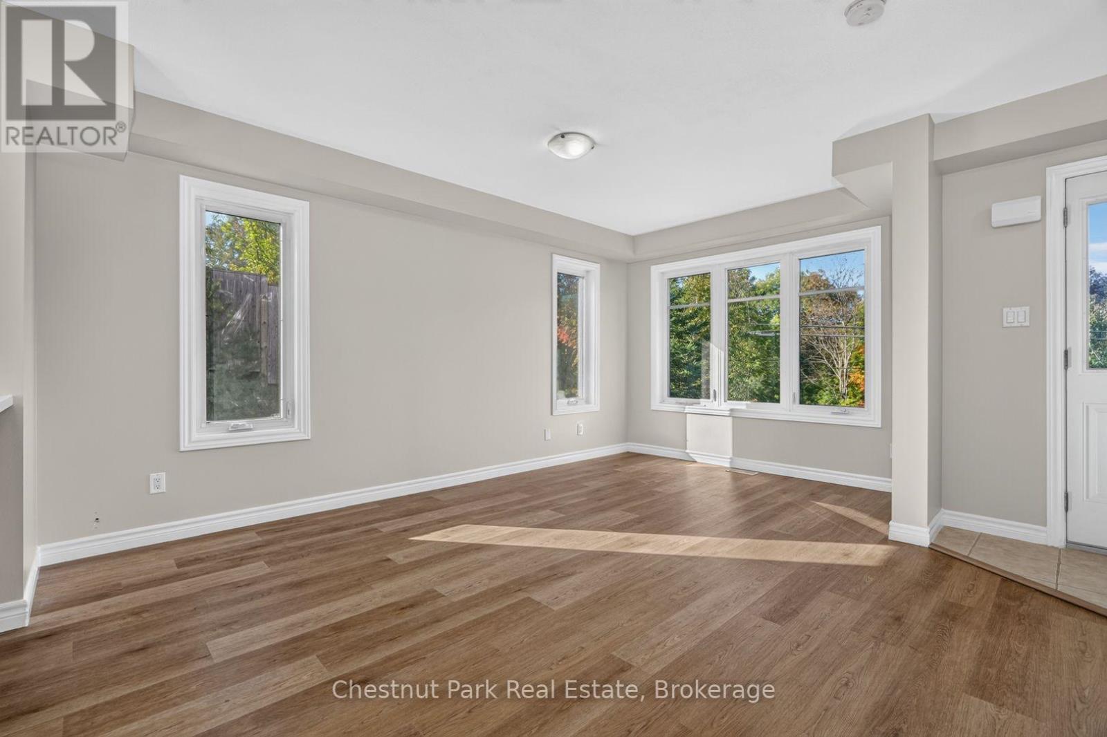 #1 37 SILVER STREET - 5