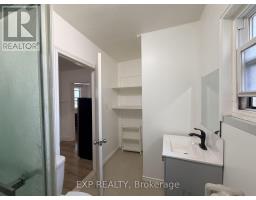 8 - 102 Greensides Avenue, Toronto, ON M6C1B9 Photo 8