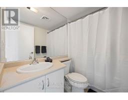 1062 - 209 Fort York Boulevard, Toronto, ON M5V4A1 Photo 10