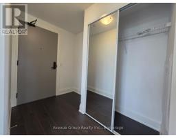 805 - 700 Sheppard Avenue W, Toronto, ON M3H0G5 Photo 8