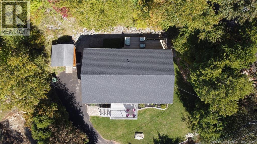 15 Hazen Avenue - Image 8