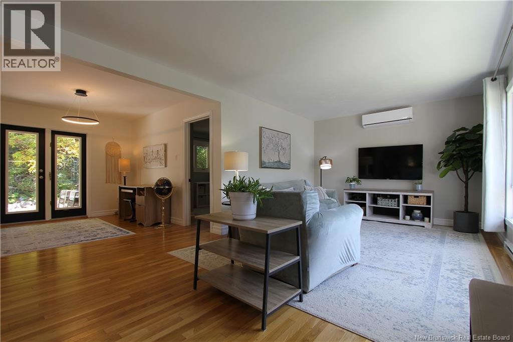 15 Hazen Avenue - 11