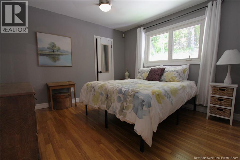 15 Hazen Avenue - Image 20