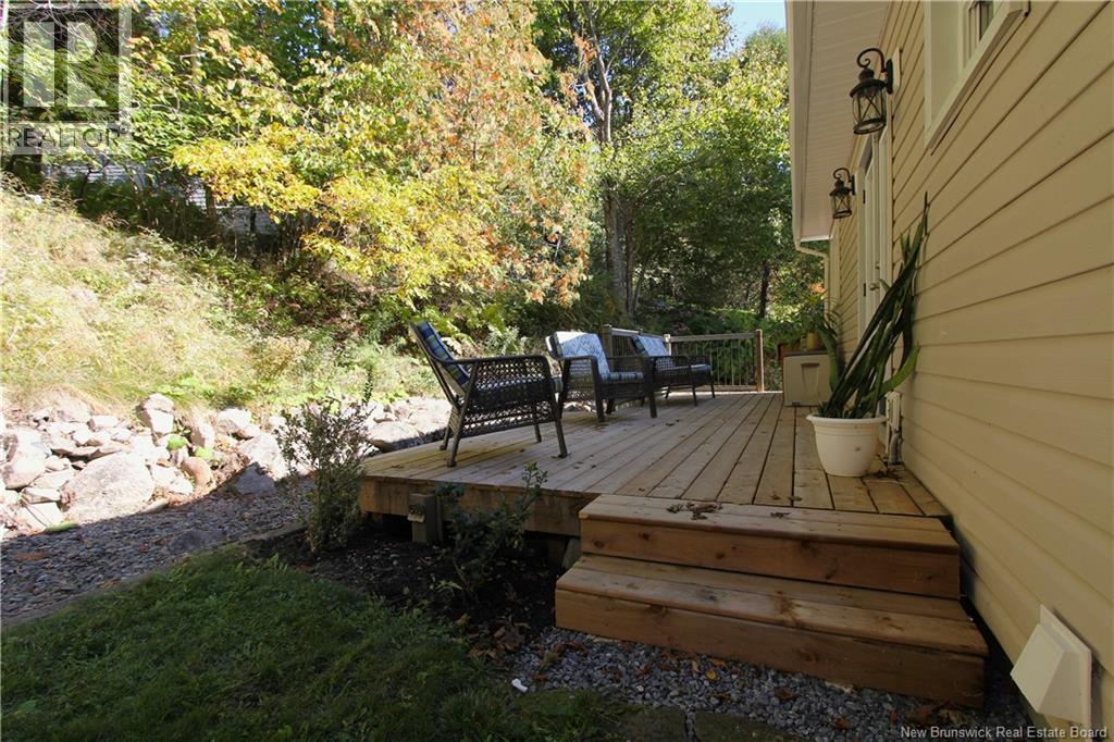 15 Hazen Avenue - Image 48