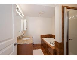 2842 Bayview Street, Surrey, BC V4A2Z4 Photo 32