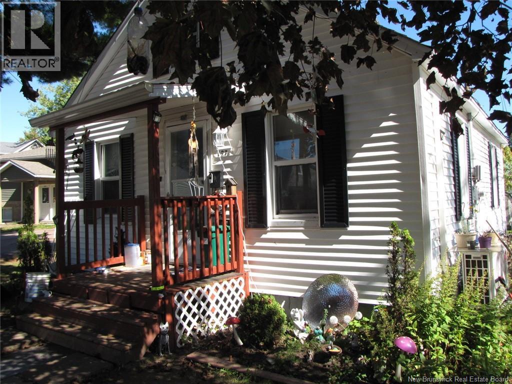 197 Broadway Street - 1