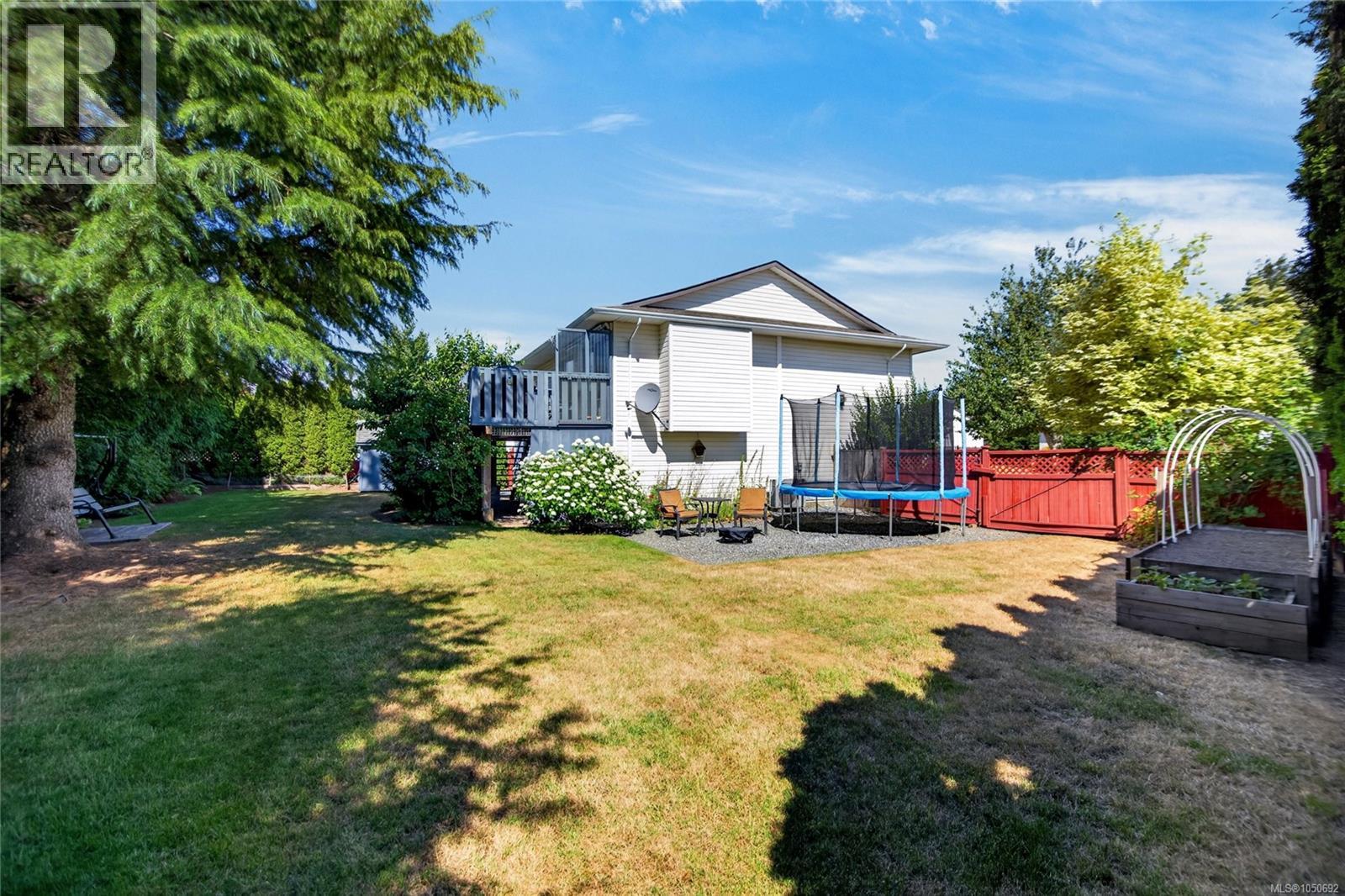 2149 Murrelet Dr - Image 21