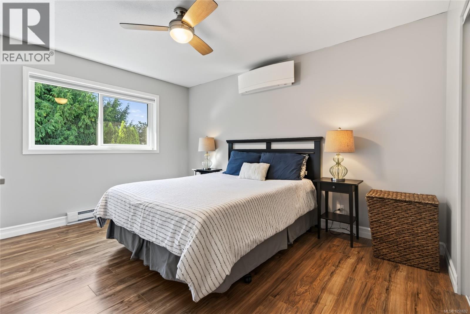 2149 Murrelet Dr - 8