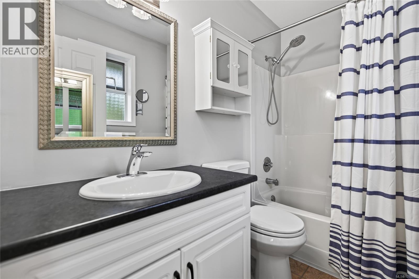 2149 Murrelet Dr - 9