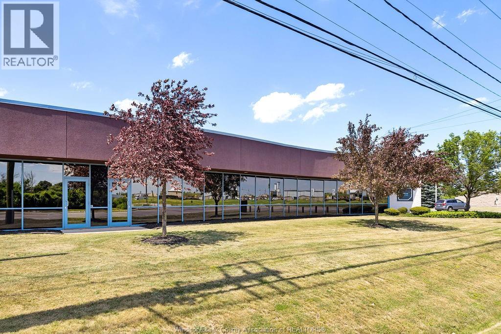 4600 RHODES DRIVE Unit# #4, Windsor — photo 3