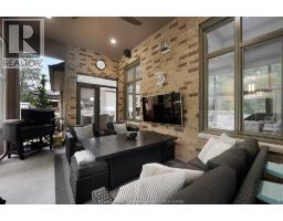 2216 Roxborough, Windsor, ON N9B0A5 Photo 25
