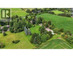 2210 1 Sideroad, Burlington, ON L7P0S7 Photo 17