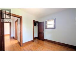 322 Partington Unit# Upper, Windsor, ON N9B2N5 Photo 16
