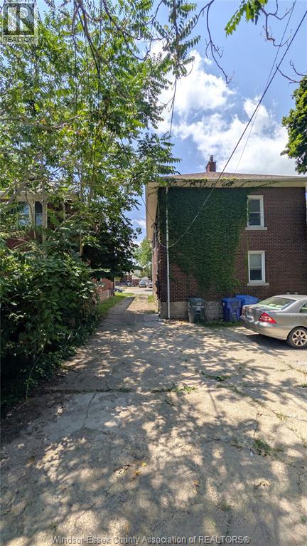 322 Partington — photo 4