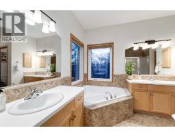 200, 274256 272 Street W, Rural Foothills County, AB T0L1K0 Photo 25