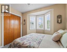 217 Douglas Glen Close Se, Calgary, AB T2Z2V7 Photo 24